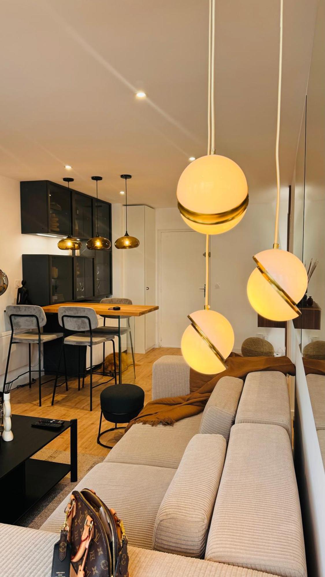 Appartement 50M De La Plage Et Toutes Commodites, Plein Centre Ville Et Silencieux La Grande Motte Luaran gambar